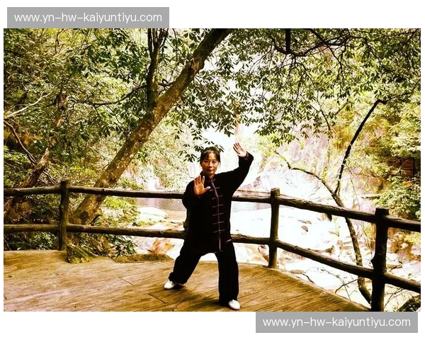 武术跑鞋——在擂台与街头都能飞舞的轻灵之选